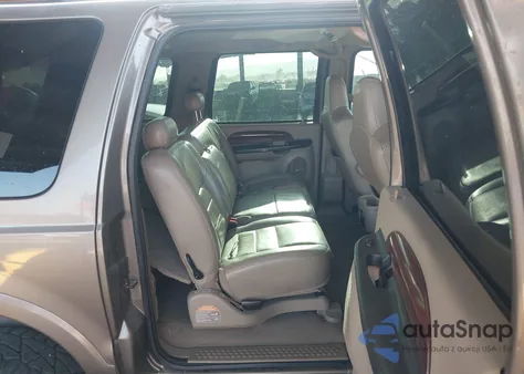 2005 Ford Excursion Limited from USA, damaged, VIN 1FMSU43PX5ED44308